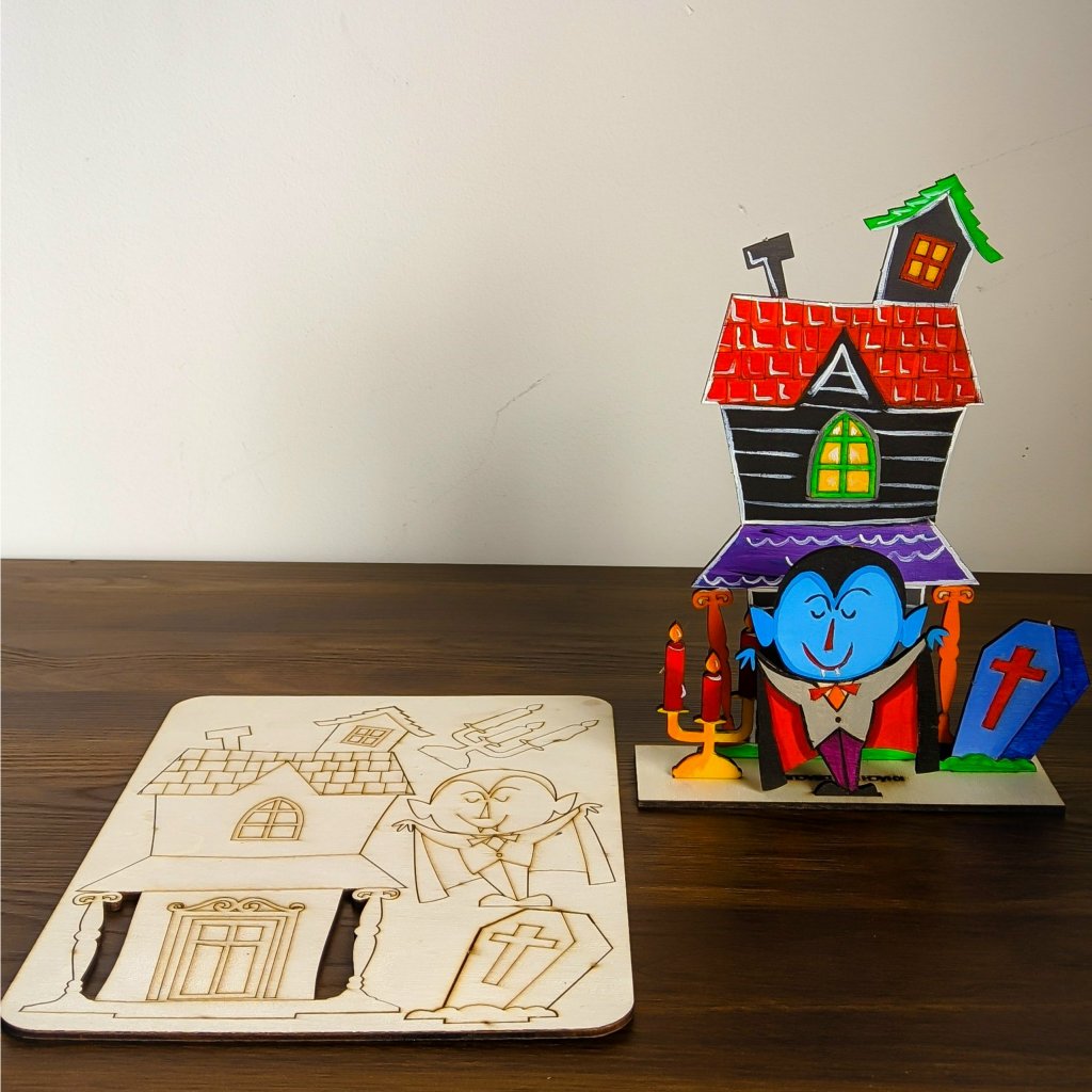 Set tô màu gỗ Halloween chủ đề ngôi nhà ma quái và chuông gió