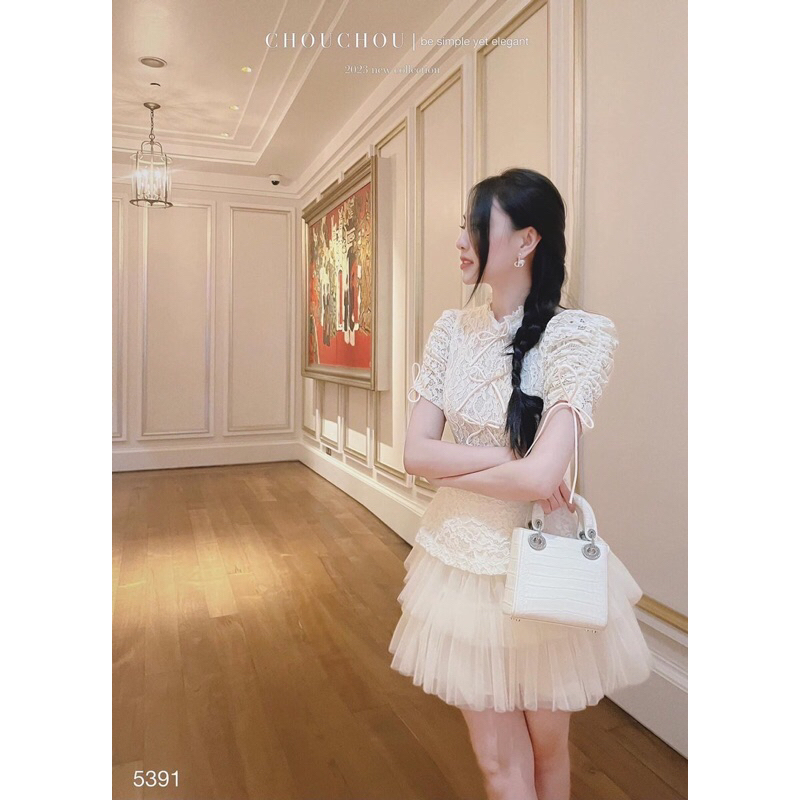 Set ren trắng chân vây lưới xoè