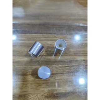 Núm công tắc 10x11mm