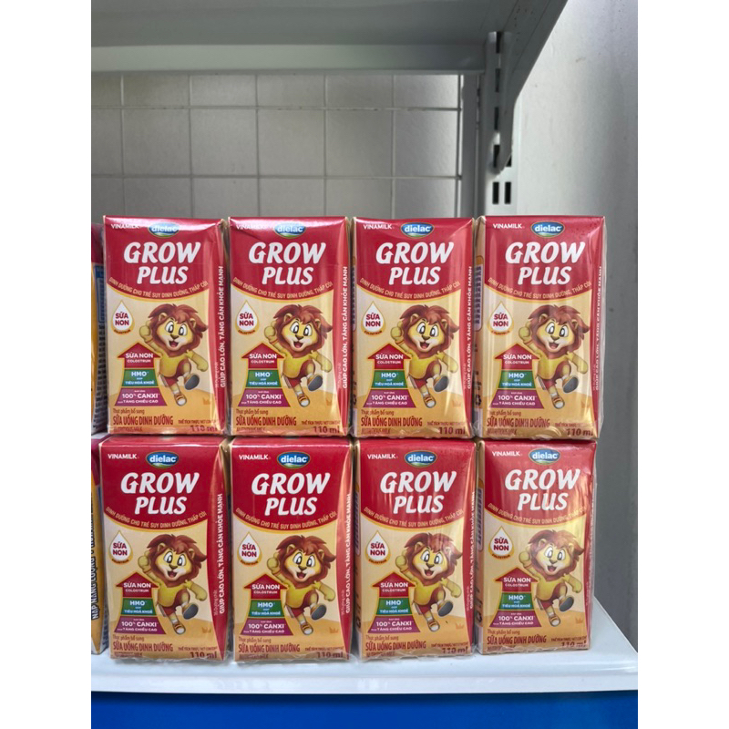 Sữa Bột Pha Sẵn Grow Plus Đỏ Vỉ 4 hộp x 110ml ( Date mới)