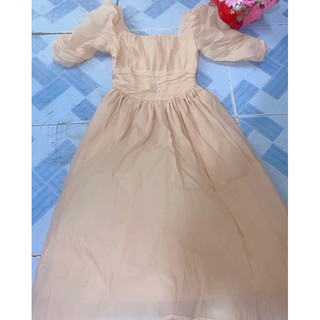 [HCM] Váy đầm tay phồng màu nude như hình còn mới 99%