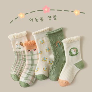Set 5 đôi vớ cotton cho bé, tất cao cổ cho bé gái, màu Xanh lá họa tiết gấu và hoa nhí chất liệu cotton sợi bông
