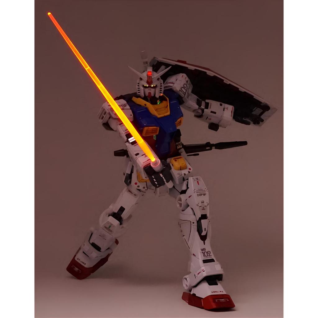 Mô Hình Lắp Ráp PG 1/60 Unleashed RX-78-2 Fighter + LED
