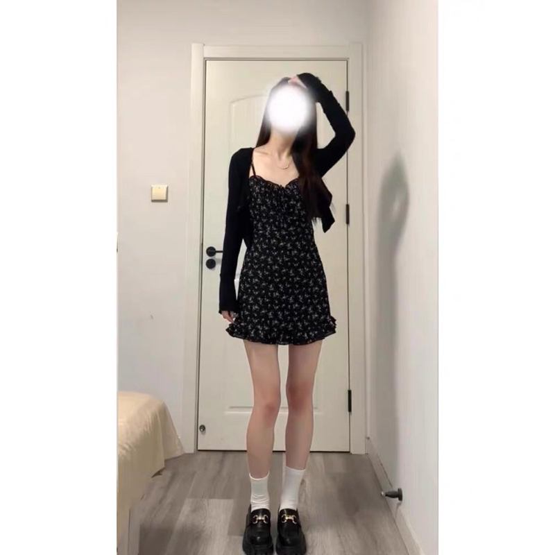 Baras Dress hoa nhí viền xòe