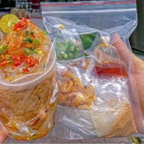 Bánh tráng tắc sa tế
