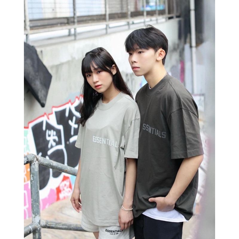 TEE ESSENTIALES SS2023