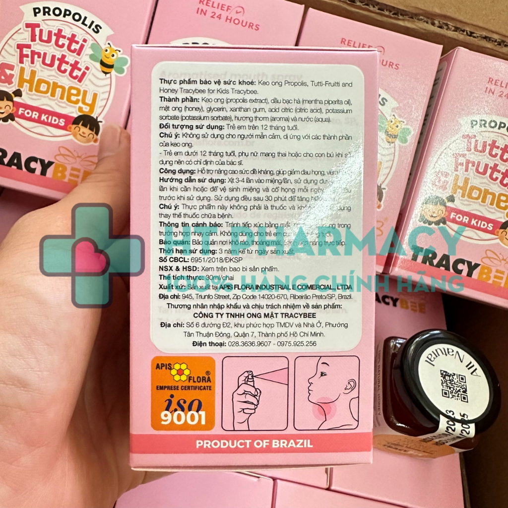 Xịt họng keo ong TracyBee - Keo ong TracyBee vị trái cây