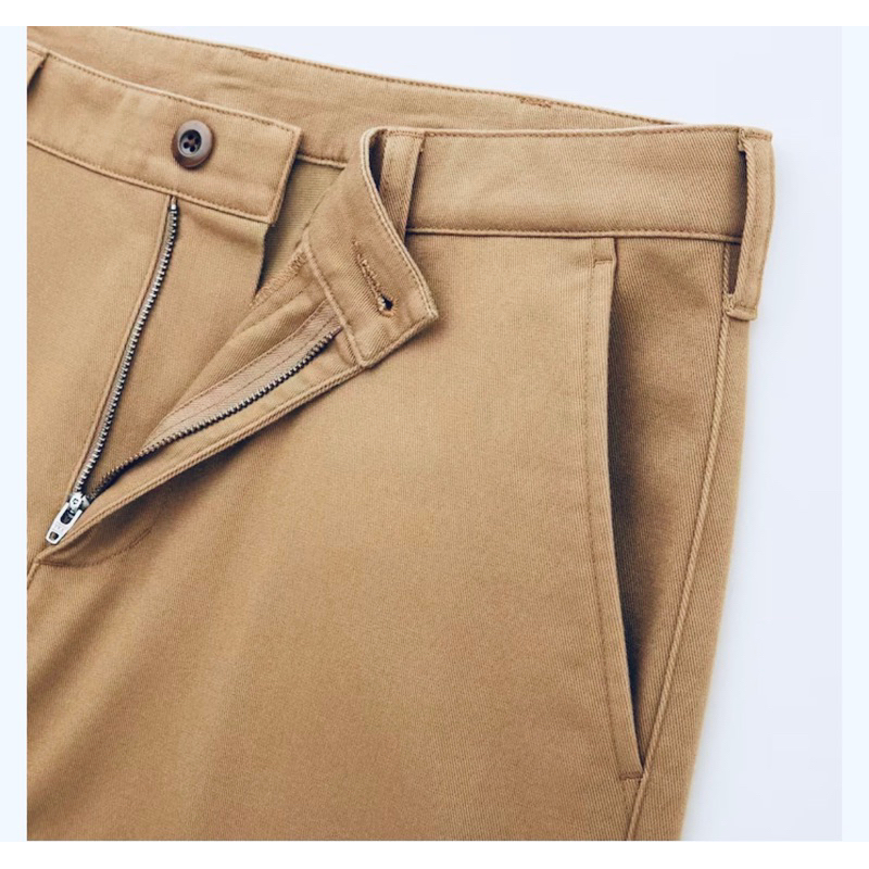 Quần dài Uniq kaki form slimfit chất vải mịn co giãn nhẹ