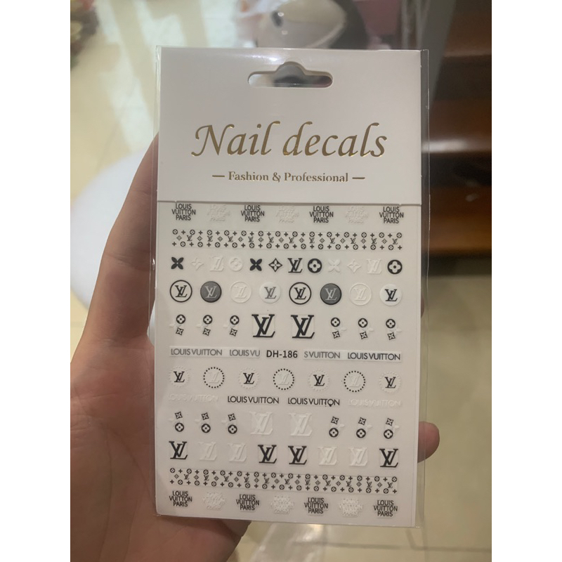 Sticker trang trí móng tay