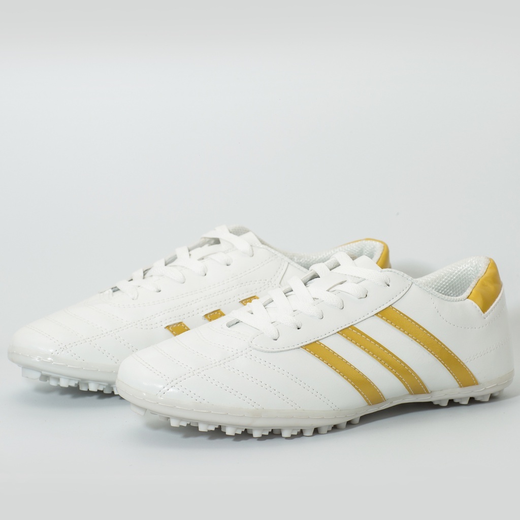 Giày Đá Bóng Wika 3 Sọc Da Nhăn Chính Hãng Đã Khâu Toàn Bộ Đế