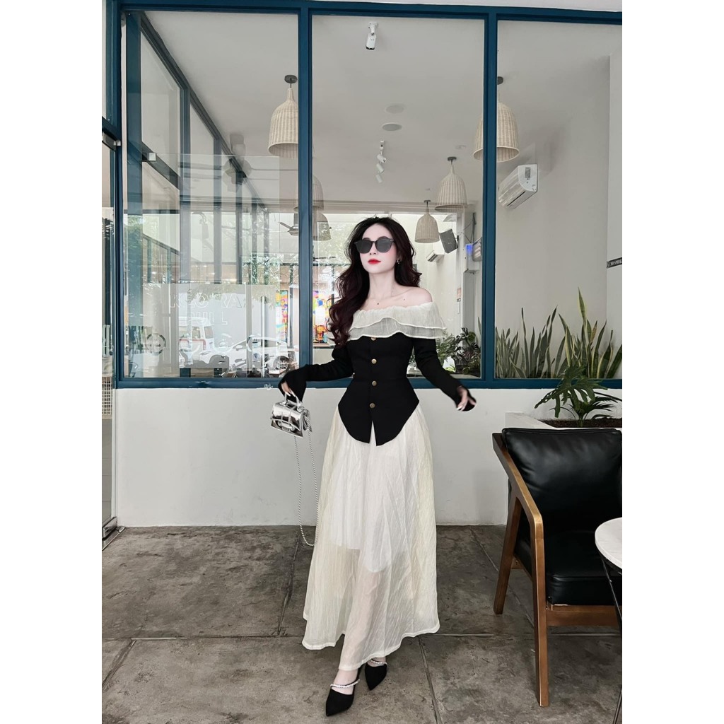 Set Bộ 2 Món: Áo Trễ Vai Dài Tay Phối Voan Đính Nút + Chân Váy Xòe Thời Trang Nữ Xinh Xắn, Nhẹ Nhàng