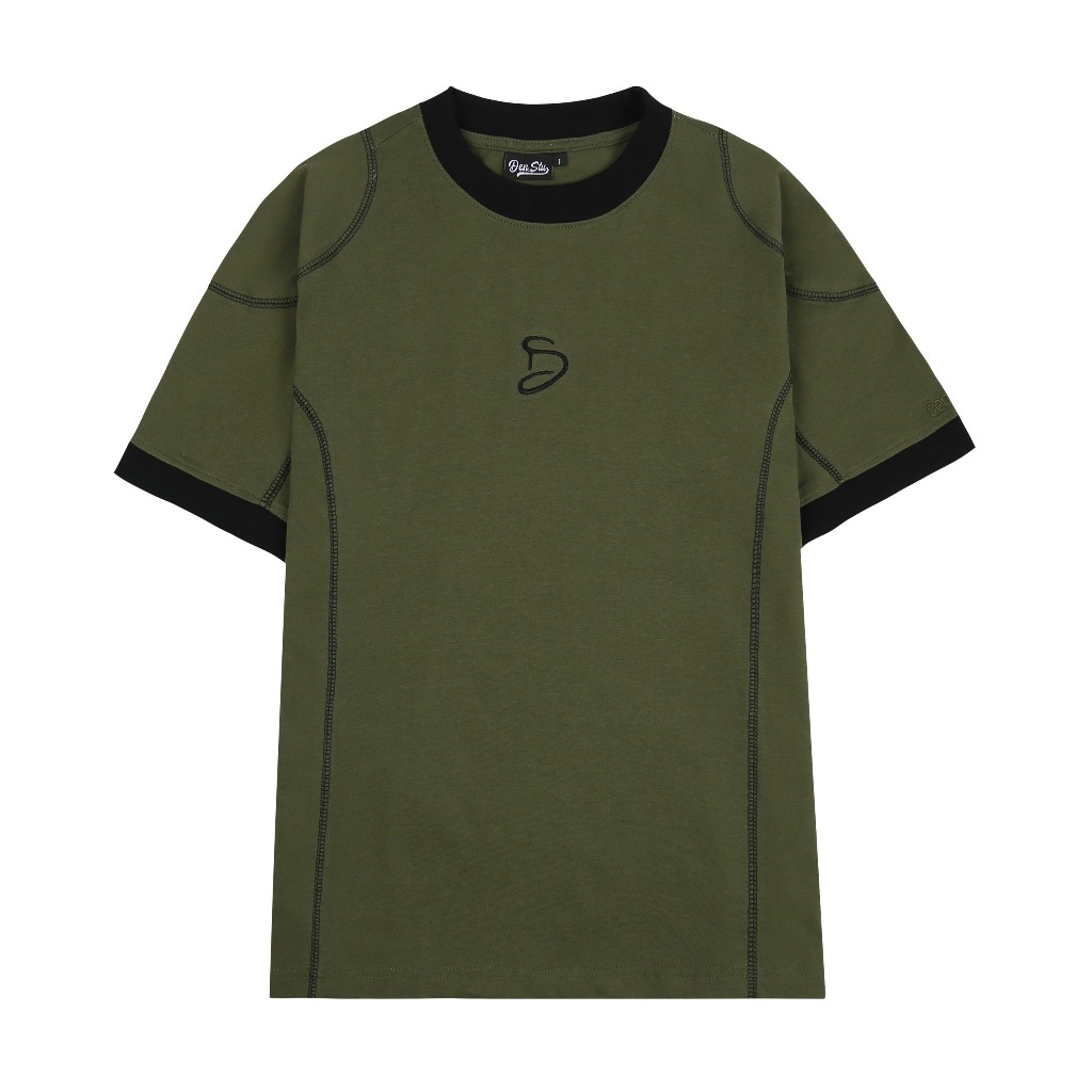 Áo Thun Form Boxy Đường May Nổi Đen Studio