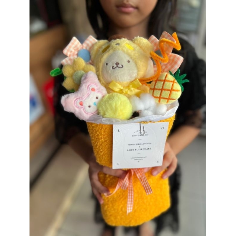 Bó hoa gấu, thỏ bông, cinamoroll, kulomi kèm túi xách, sticker, thiệp và đèn