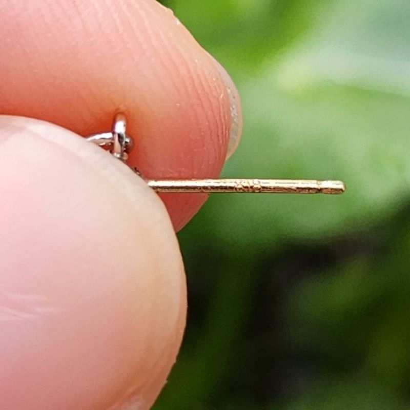 Bông tai vintage Nhật chuôi vàng khắc K18 thiết kế tối giản minimalism - em và nắng