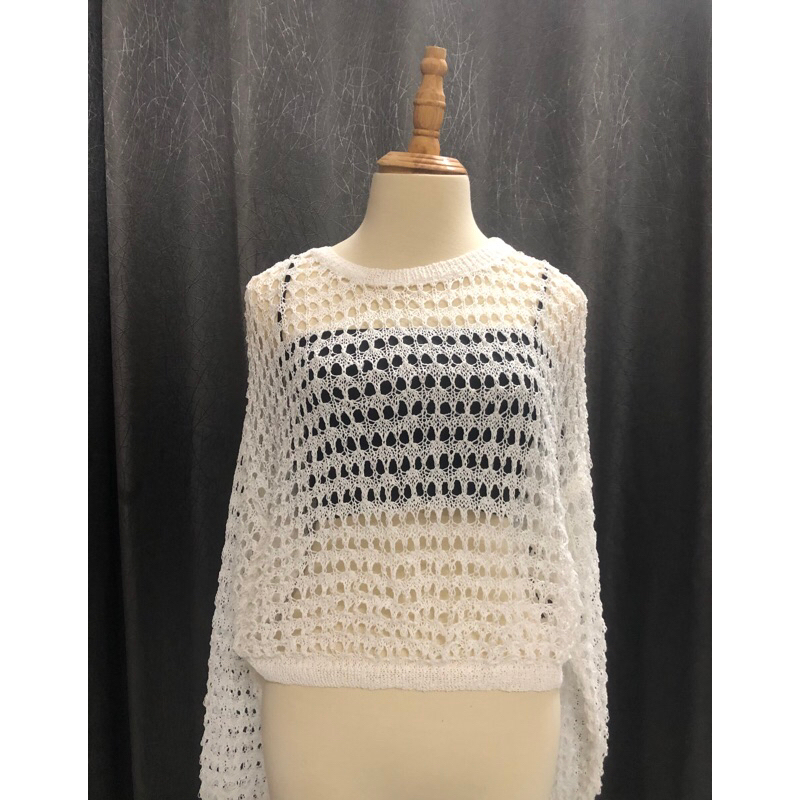 Áo Dệt Kim Khoét Lỗ Form Rộng Phối Áo Bra Có Mút Bên Trong