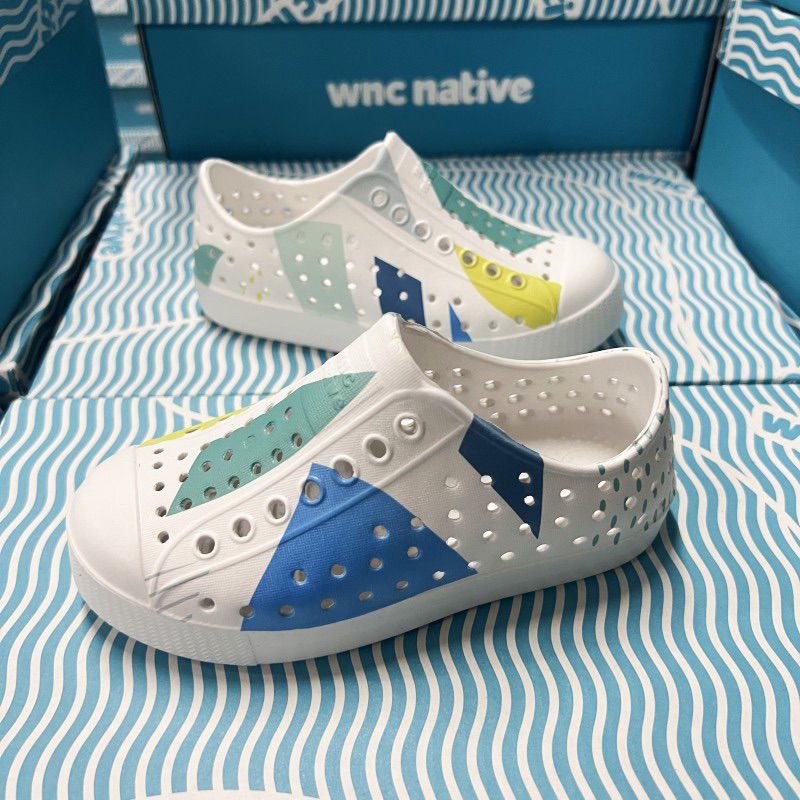 Giày nhựa đi mưa, đi biển NATIVE- giày trẻ em siêu nhẹ, giày đi mưa