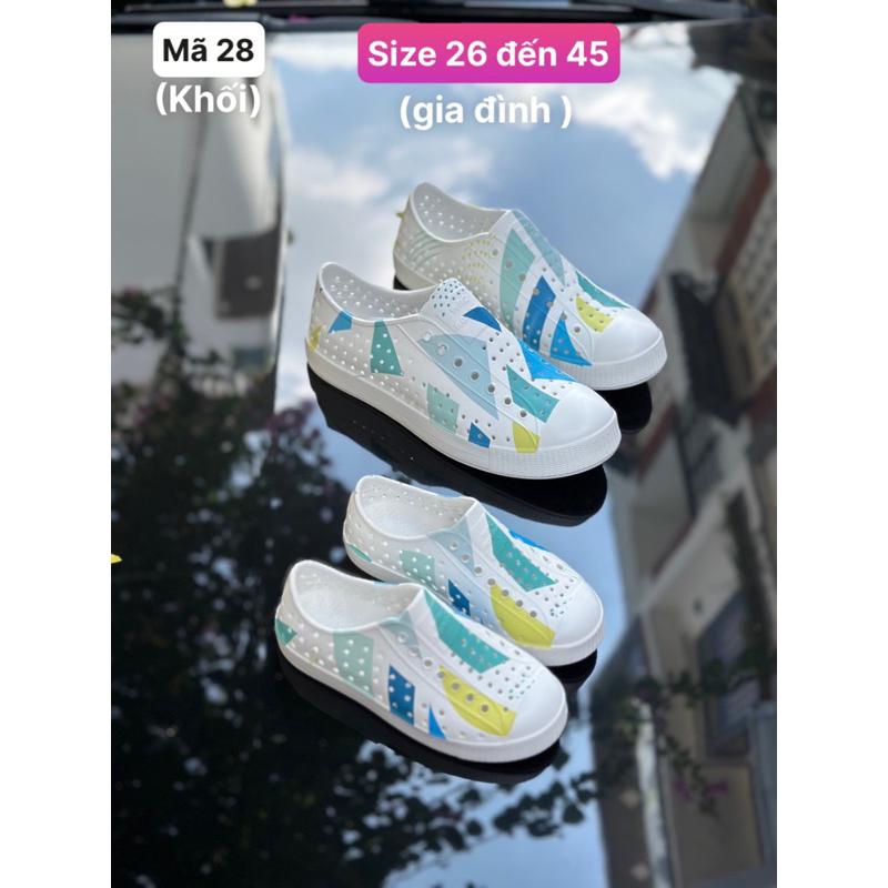 Giày nhựa đi mưa, đi biển NATIVE- giày trẻ em siêu nhẹ, giày đi mưa