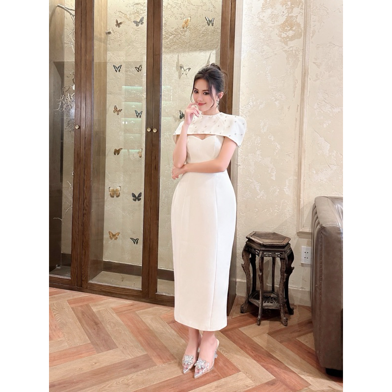 ĐẦM 2 DÂY + ÁO CHOÀNG - J05107