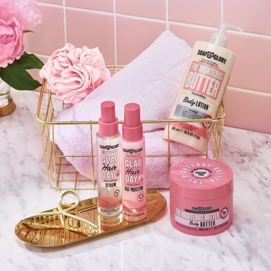 Mặt nạ tóc Soap and Glory 300ml Glad Hair Day Treatment phục hồi tóc xơ rối không chứa sillicon