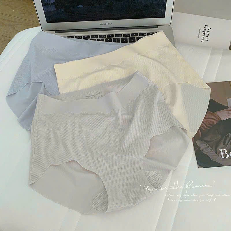 Quần lót su lạnh cạp cao ôm bụng , quần lót nữ tàng hình không đường may siêu mỏng nhẹ 58 -68 kg