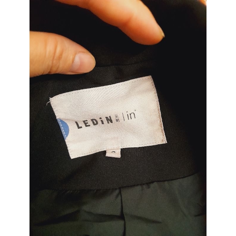 Áo khoác vest kiểu cao cấp thanh lí giá rẽ