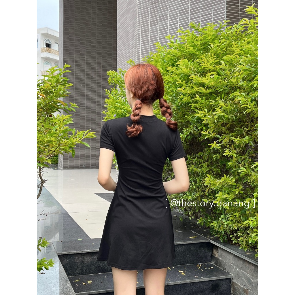 Đầm bady đen có logo  D1141