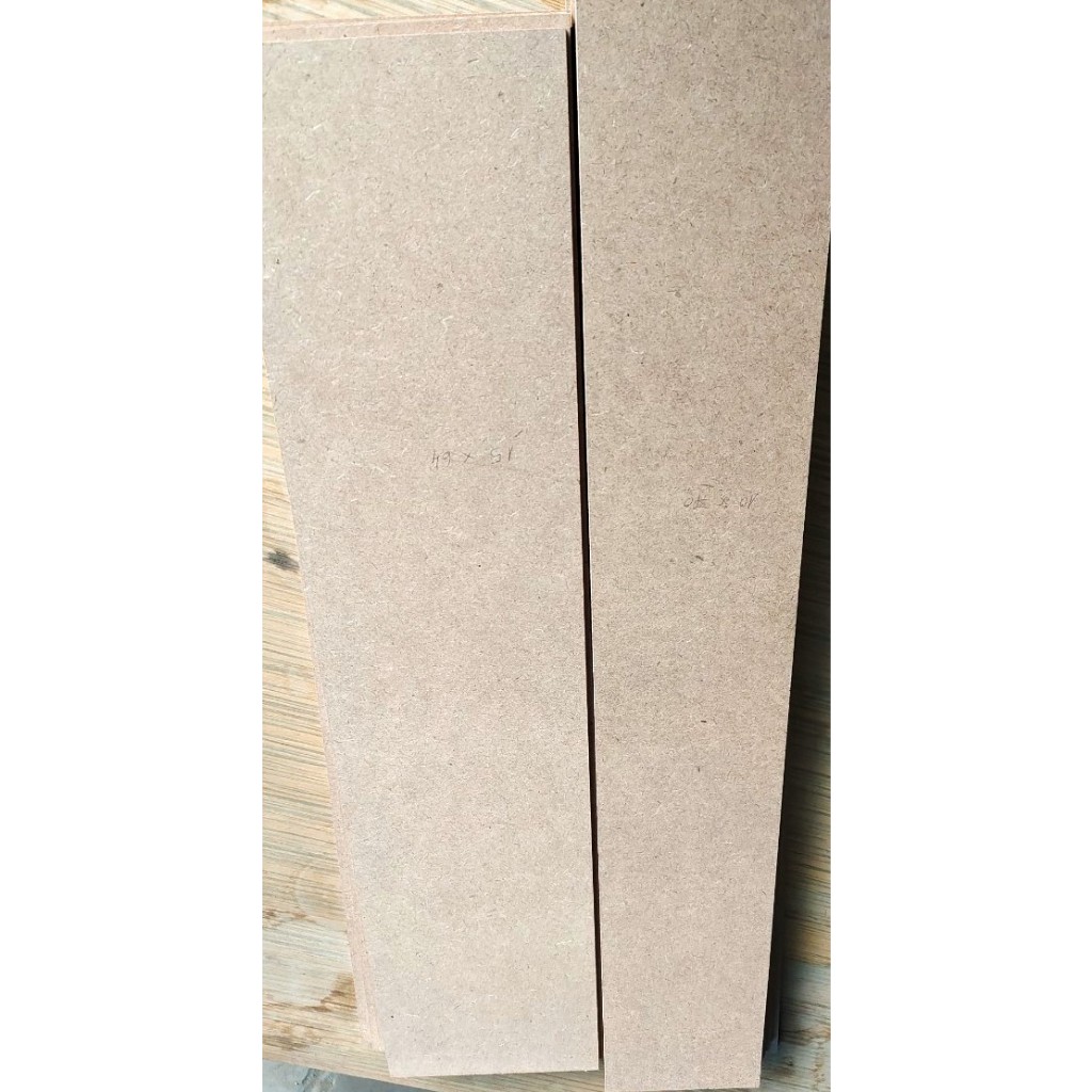 Combo 4 tấm Ván MDF 4.75mm  dùng làm kệ trang trí, mô hình.