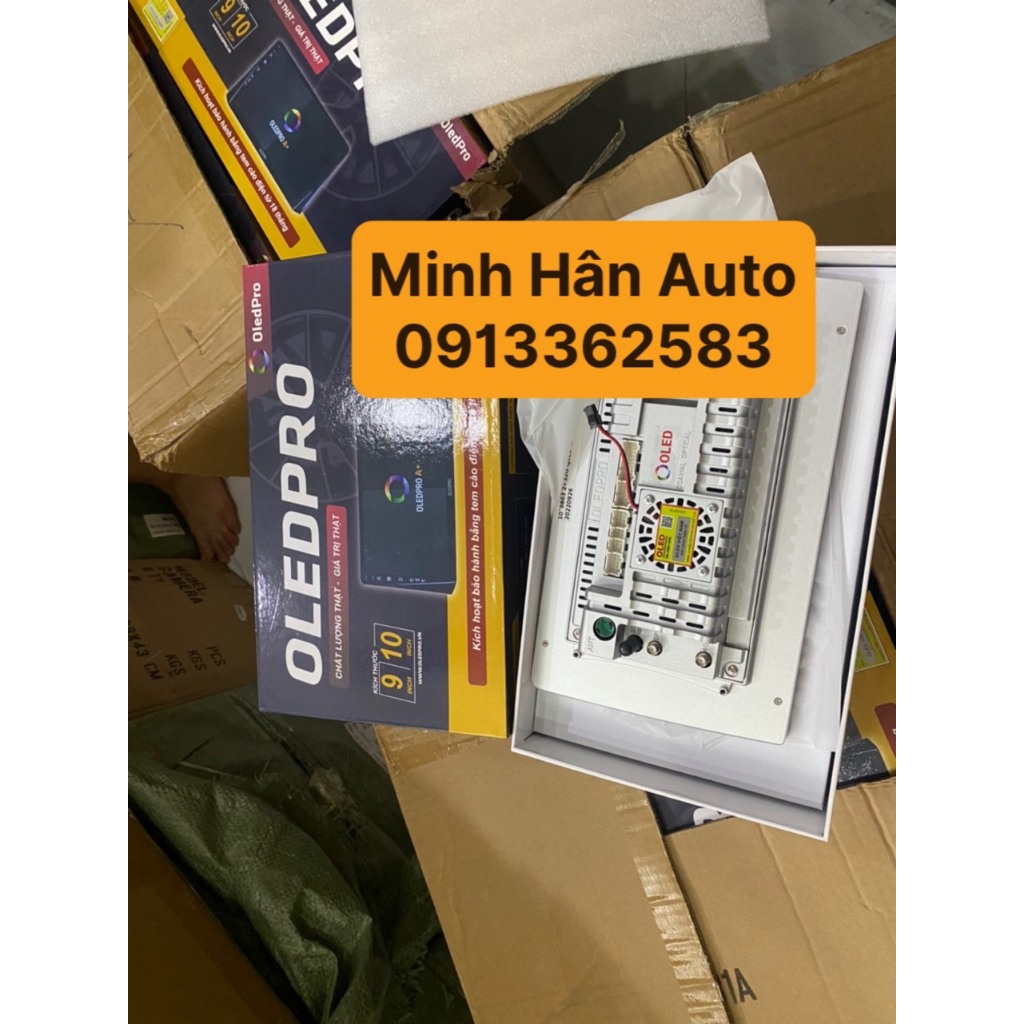 Tặng VIETMAP S2- Màn hình android cho ô tô OLEDPRO A5 - P450 Ram 2G 32G 8 nhân chia đôi màn hình - 1 đổi 1 trong 1 năm