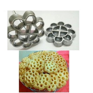  BỘ 2 KHUÔN BÁNH NHÚNG HÌNH HOA MAI VẠN LỢI 