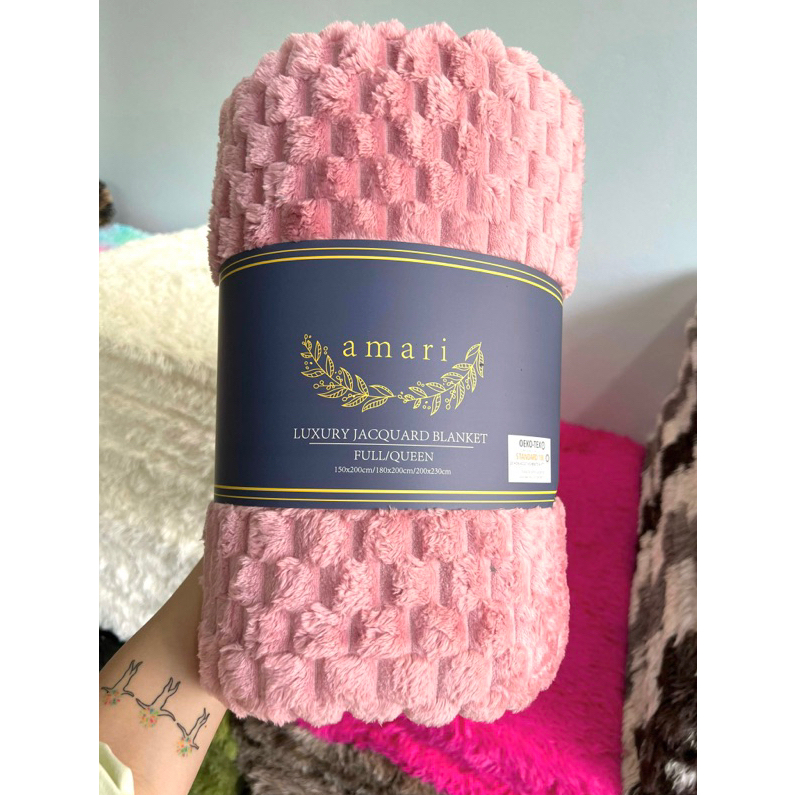 CHĂN NHUNG TUYẾT LÔNG THỎ Aamariii đơn sắc sang trọng kích thước 2m/2m3 Nhập Khẩu