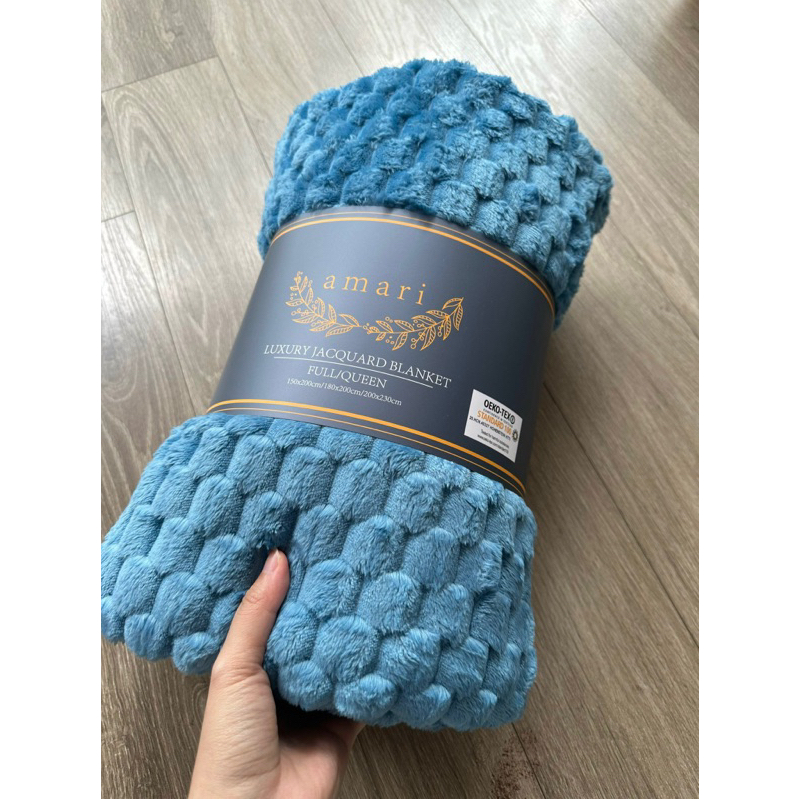 CHĂN NHUNG TUYẾT LÔNG THỎ Aamariii đơn sắc sang trọng kích thước 2m/2m3 Nhập Khẩu