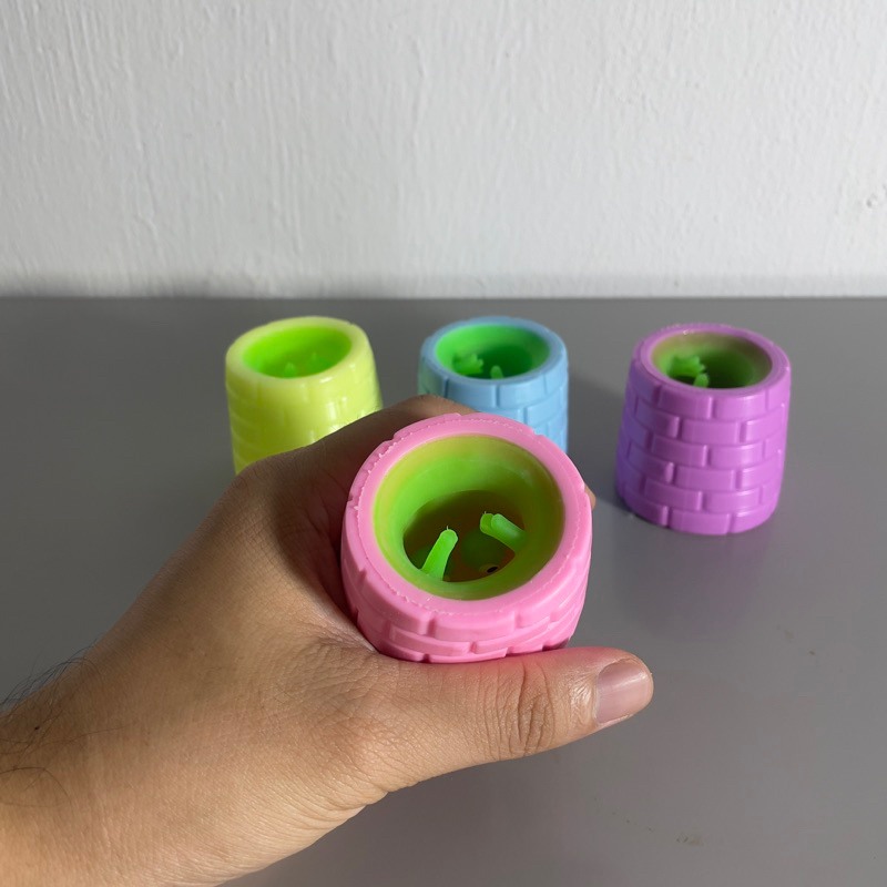 Bóp con ếch xả stress siêu dễ thương cho cả người lớn và trẻ em