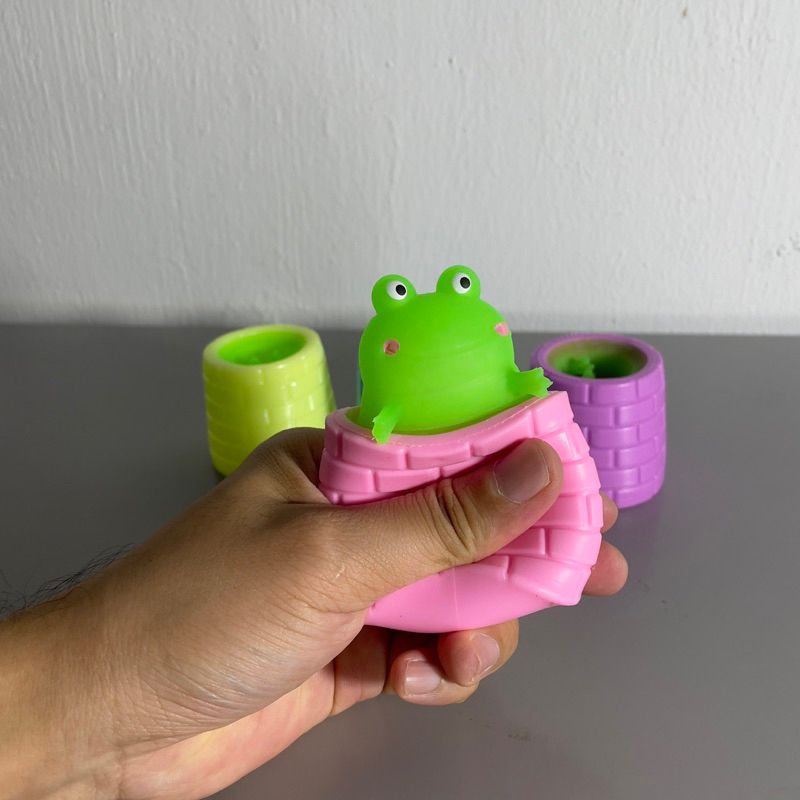 Bóp con ếch xả stress siêu dễ thương cho cả người lớn và trẻ em