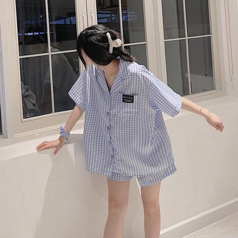 BỘ PIJAMA ĐÙI KẺ CARO SIZE 40 - 60KG XANH DƯƠNG KÈM SCRUNCHIES, ĐỒ MẶC NHÀ PHONG CÁCH HÀN QUỐC, ĐỒ BỘ NGỦ NĂNG ĐỘNG