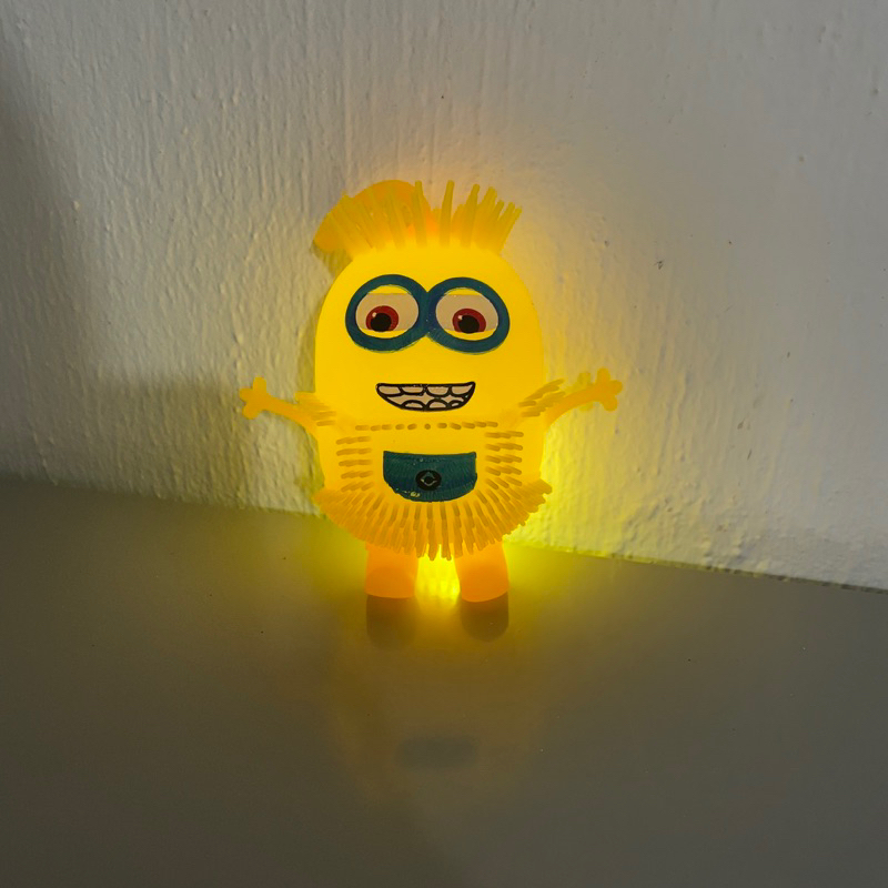 Bóp xả stress silicon nhân vật minion có đèn led