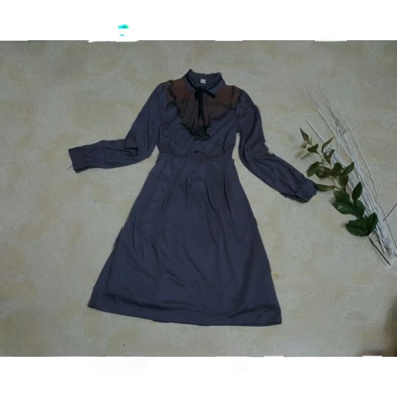 ĐẦM VINTAGE CỔ BÈO NƠ