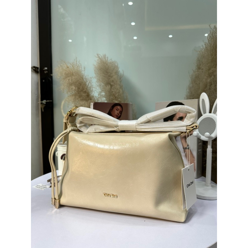 MIOCRA KOLY. Túi da nhập khẩu Chio 2nd chính hãng phong cách Retro màu trắng