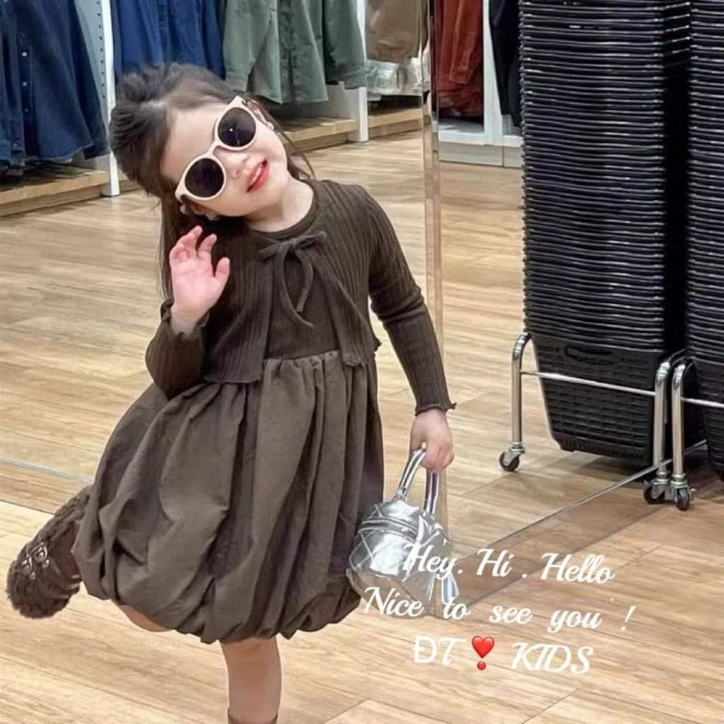 8 đến 25kg.set vay +áo khoát len tăm cho bé gái thu đông.hình thật trải sàn