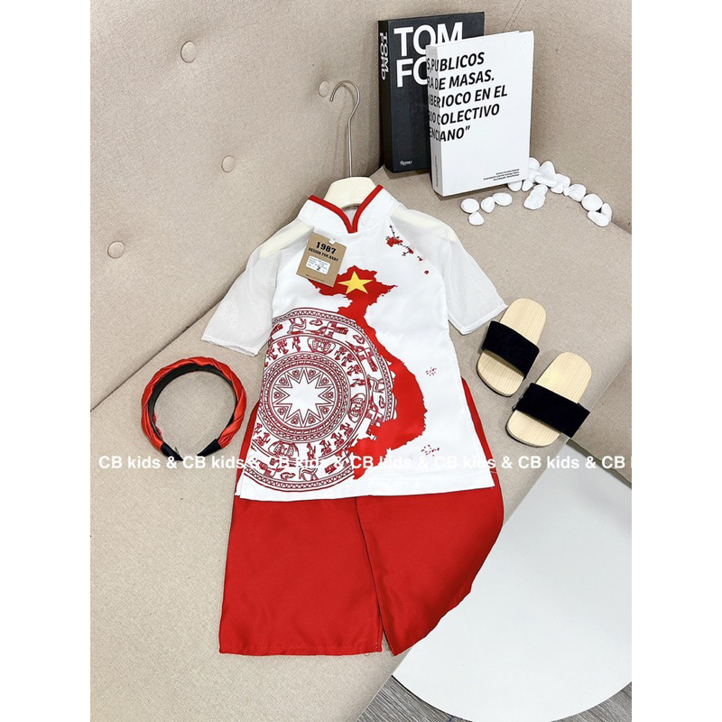 Set áo dài Việt Nam