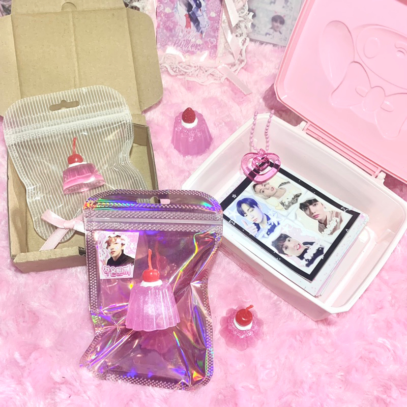 Pudding resin dùng decor bàn học  link 2