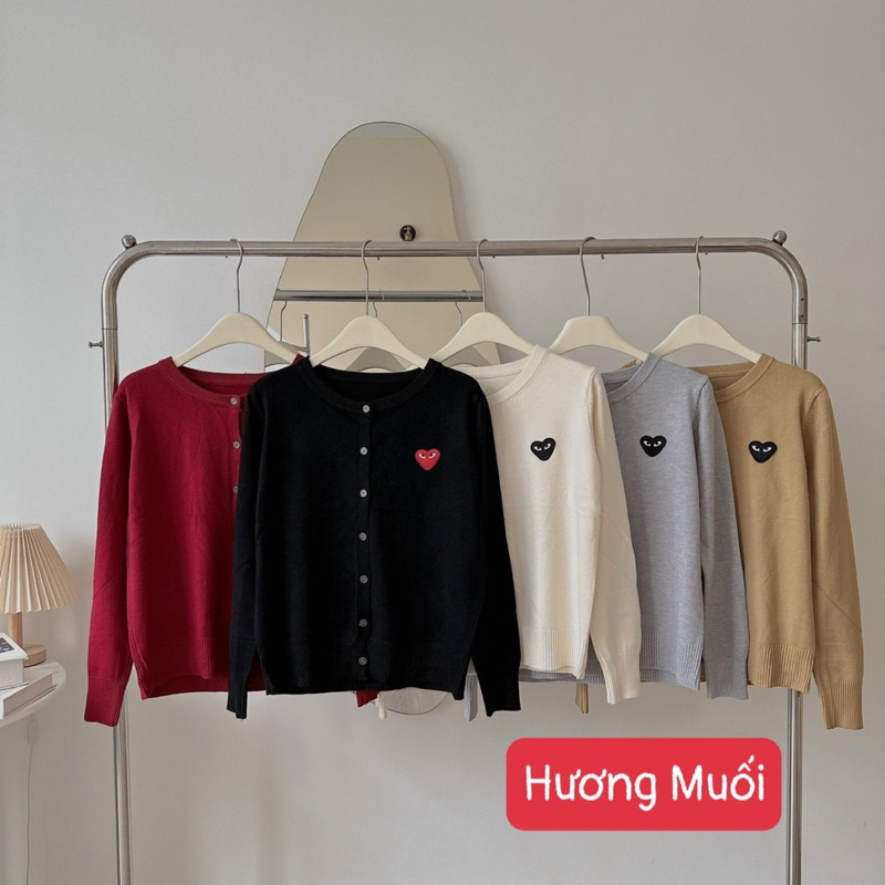 Áo cardigan cổ tròn thêu tim mắt - mã #2907 hàng loại 1 ( play boy )