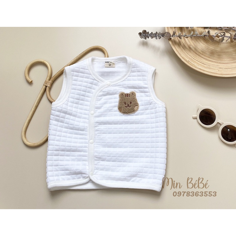 Áo gile chần bông cài chéo giữ ấm ngực cho bé