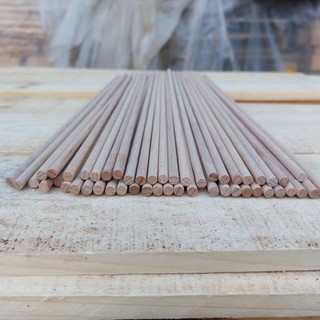 ( phi 6mm- Gỗ Mịn Đẹp) Thanh Gỗ Tròn Gỗ Dẻ Gai - gỗ Beech