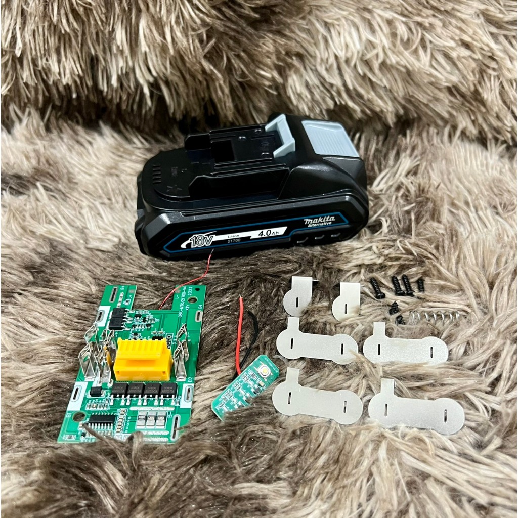 Vỏ mạch Makita 5s-1p 18V 4AH cell 21700 nhận sạc zin, dùng cho các loại máy Bê tông , hút bụi...