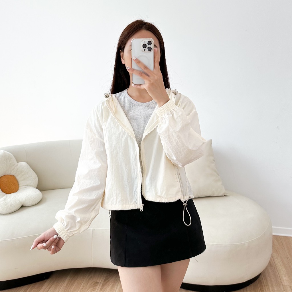 Áo khoác gió croptop dáng lửng form rộng KeithHouse