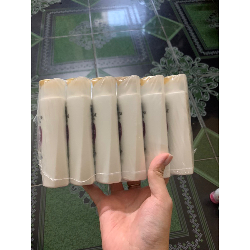 Dầu gội mini Thái lan  dành cho du lịch, công tác