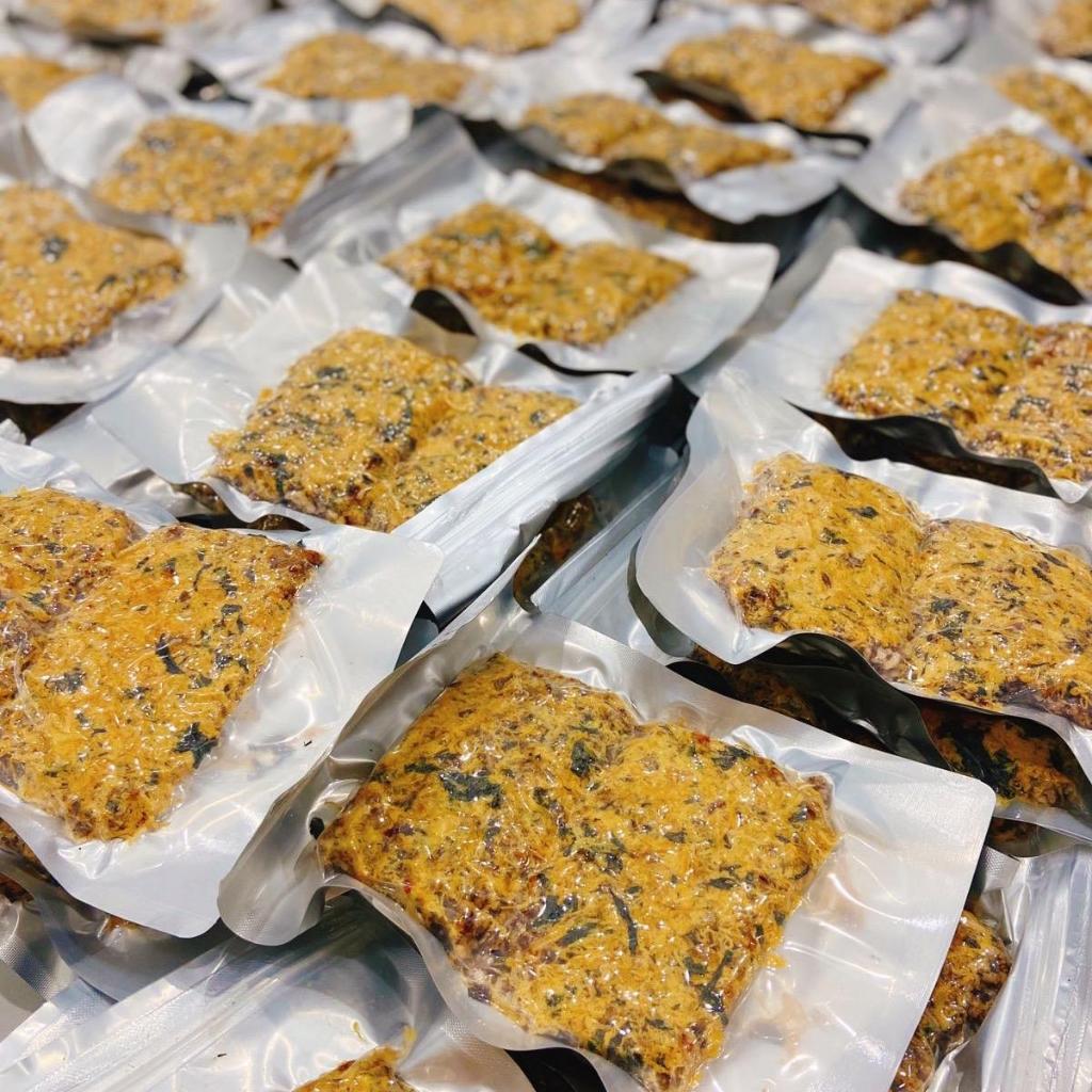 Cơm Lứt Siêu Chà Bông 250G Rong Biển và Cơm Lứt Siêu Chà Bông 250G