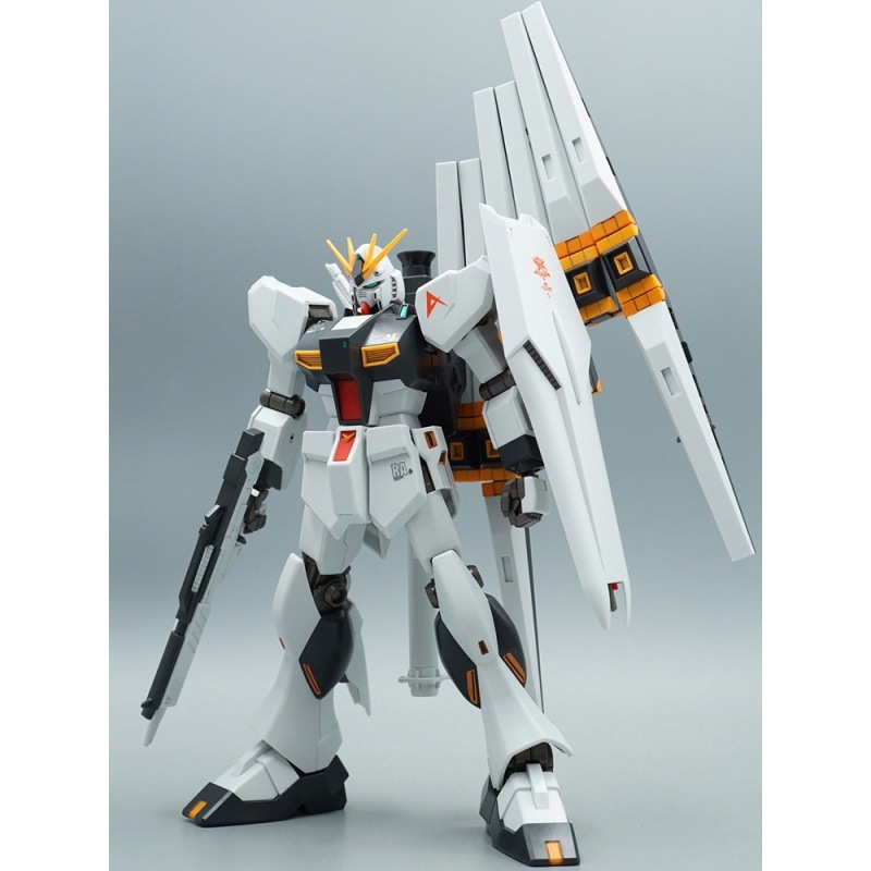 Mô hình Robot Gundam Niu HG 1/144 Chất liệu nhựa siêu đẹp