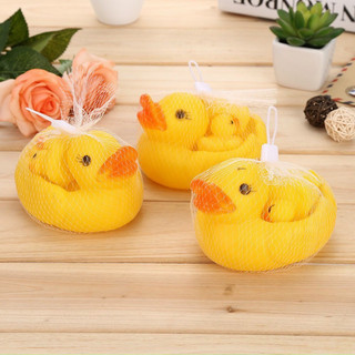Vịt thả bồn tắm (gồm 1 vịt mẹ và 3 vịt con)
