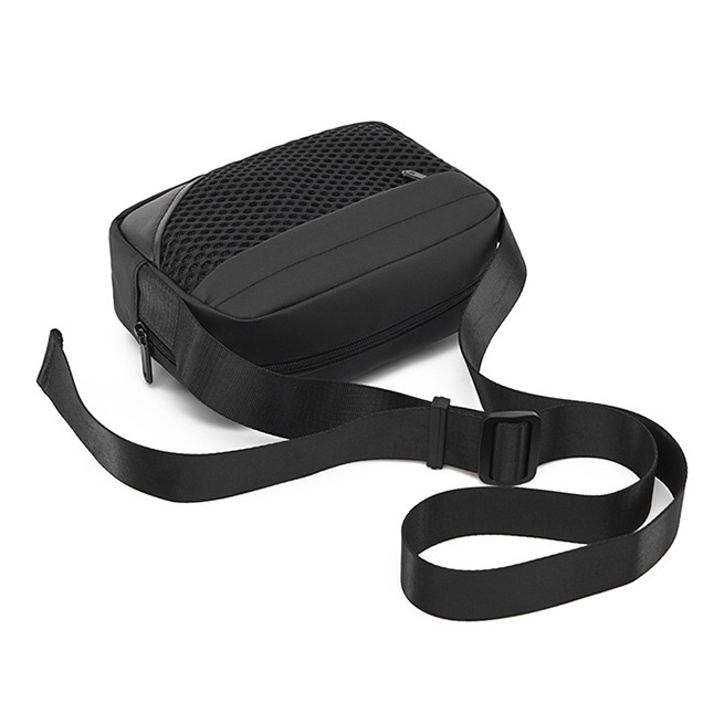 Túi Đeo Chéo Nam Oxford Trendhim Chống Nước Remind. Túi Nam Dáng Hộp Nhiều Ngăn Size 22x16x7 cm